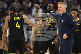 Suns Warriors Basketball