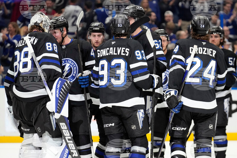 Hurricanes Lightning Hockey