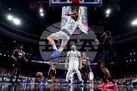 Mavericks 76ers Basketball