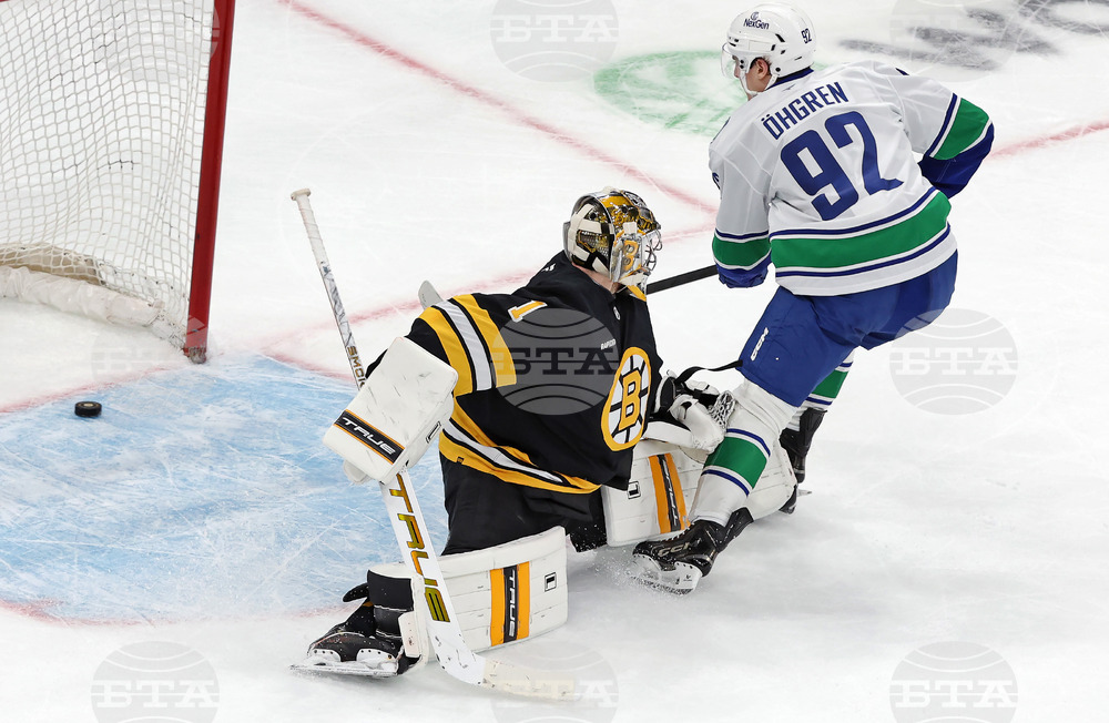 Canucks Bruins Hockey