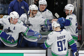 Canucks Bruins Hockey