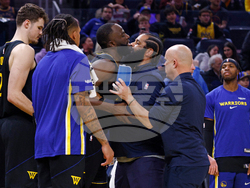 Suns Warriors Basketball