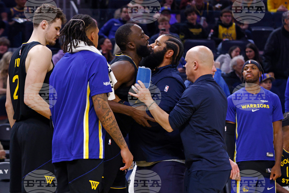 Suns Warriors Basketball