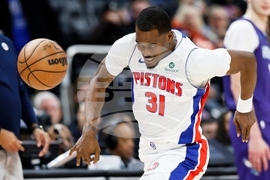 Hornets Pistons Basketball