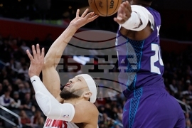 Hornets Pistons Basketball