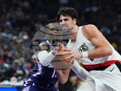 Trail Blazers Kings Basketball