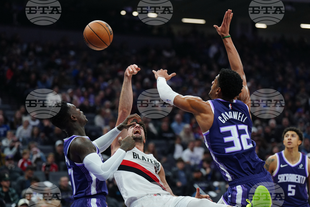 Trail Blazers Kings Basketball