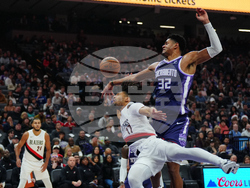 Trail Blazers Kings Basketball