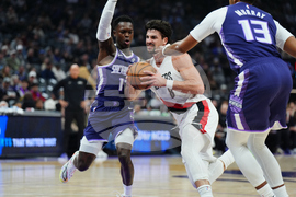 Trail Blazers Kings Basketball