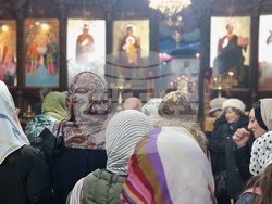 Ямбол - храм „Св. вмчк Георги Победоносец“ - неделна литургия