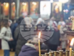 Ямбол - храм „Св. вмчк Георги Победоносец“ - неделна литургия