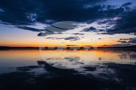 Бургас - привечер над Мандренско езеро