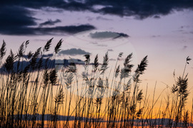 Бургас - привечер над Мандренско езеро