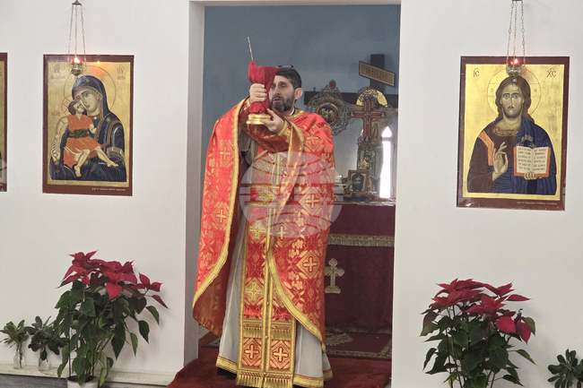 Гърция - Атина - българска църква - Света литургия