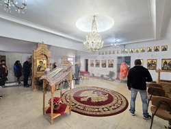 Гърция - Атина - българска църква - Света литургия