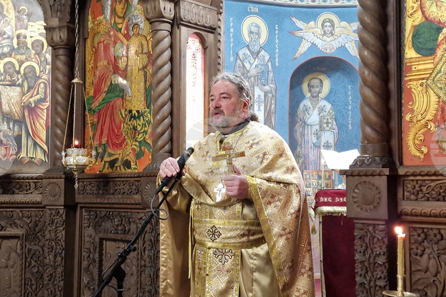 Търговище - храм „Св. Успение Богородично“ - неделна служба и проповед