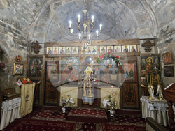 Видин - старинен храм „Св. Петка“ - митрополит Пахомий - литургия