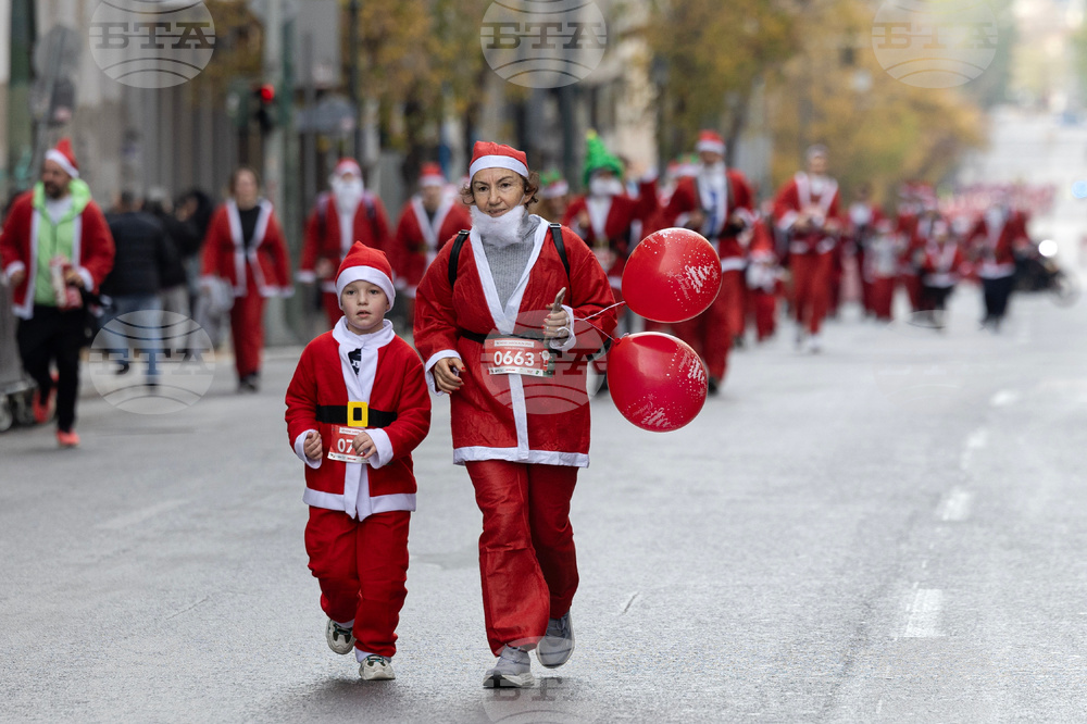 Greece Santa Run