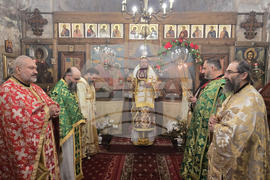 Видин - старинен храм „Св. Петка“ - митрополит Пахомий - литургия