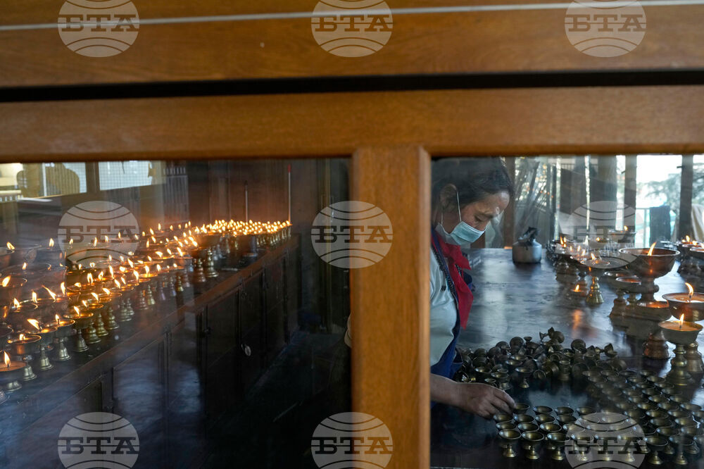 Digital Cage Tibet Exile Photo Essay