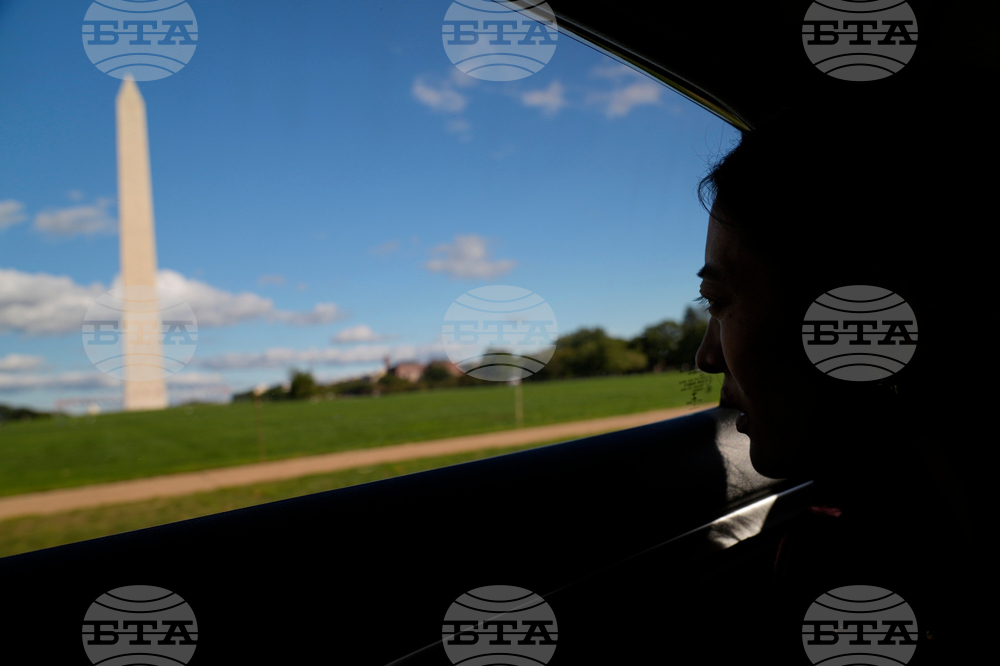 Digital Cage Tibet Exile Photo Essay