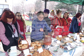 Димитровград - празник „Коледна трапеза“