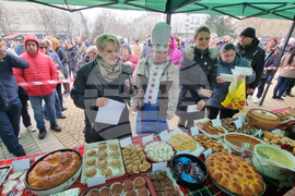 Димитровград - празник „Коледна трапеза“