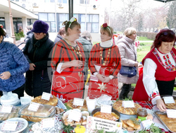 Димитровград - празник „Коледна трапеза“