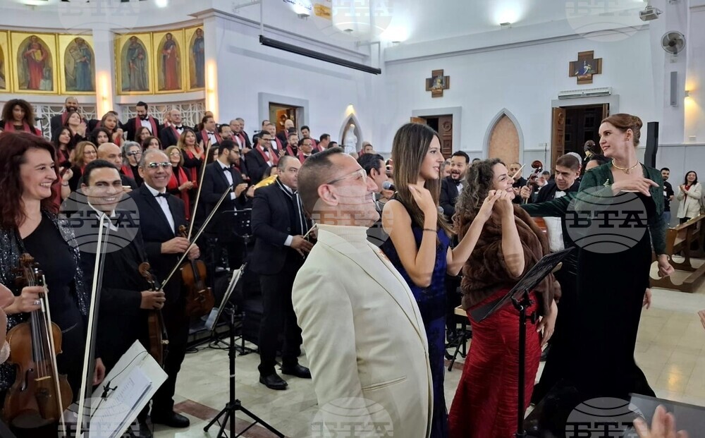 Cairo Celebration Choir Performs Bulgarian Song for Its 26th Christmas Concert