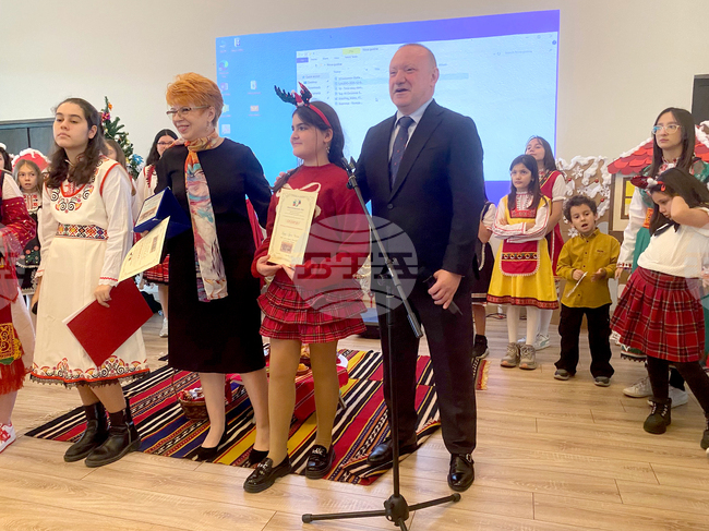 Турция - Истанбул - „Св. св. Кирил и Методий“ - коледно тържество