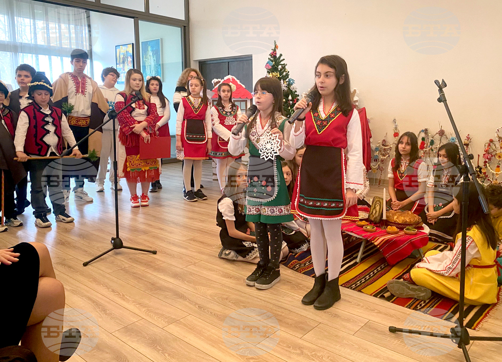 Турция - Истанбул - „Св. св. Кирил и Методий“ - коледно тържество