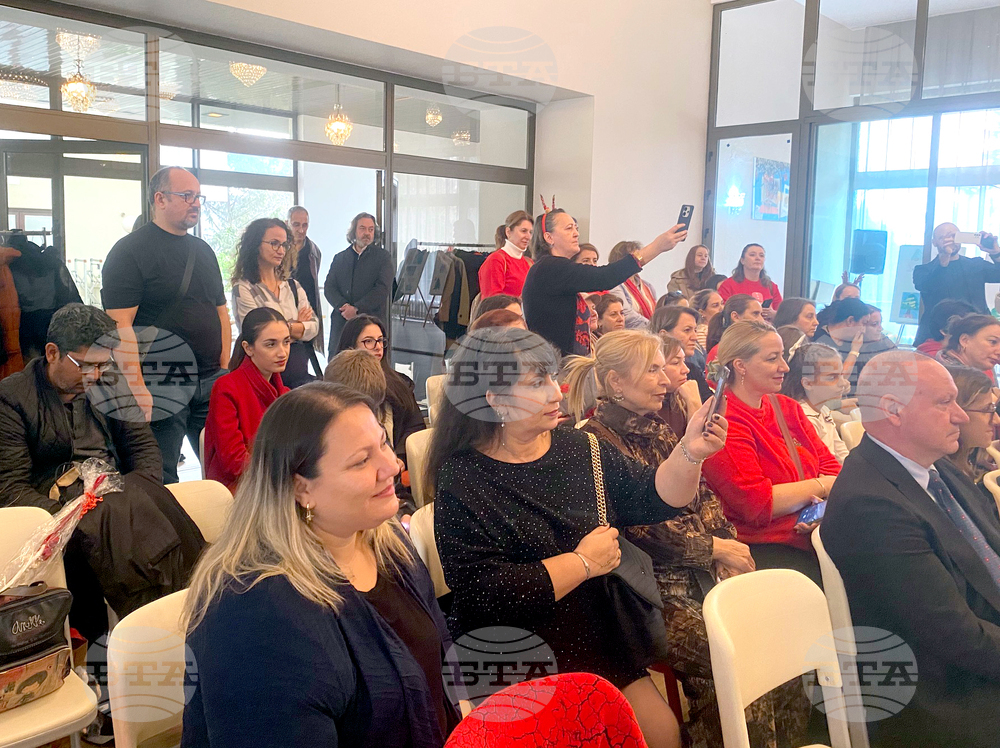 Турция - Истанбул - „Св. св. Кирил и Методий“ - коледно тържество