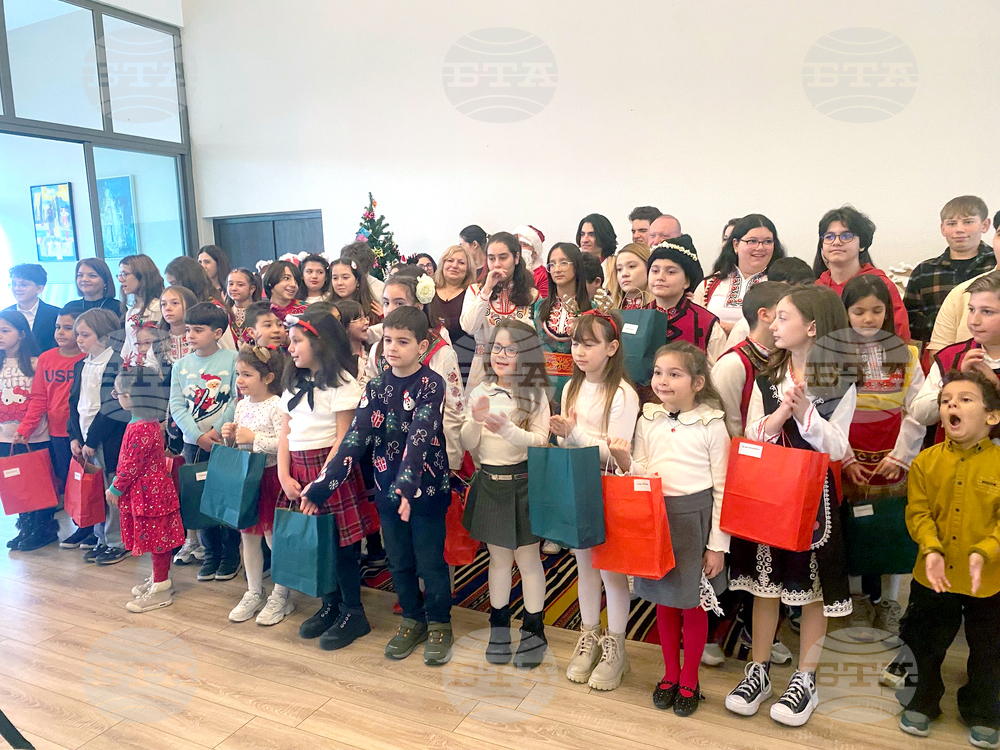 Коледно тържество се проведе в българското неделно училище „Св. Св. Кирил и Методий“ към Генералното консулство на България в Истанбул