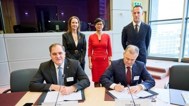 АНА-МПА: Гърция и Албания подписаха в Брюксел споразумение, свързано с транспорта и инициативата на ЕС "Зелени коридори"