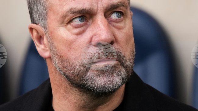 Ханзи Флик съобщи, че Барселона може да привлече нов защитник през януари