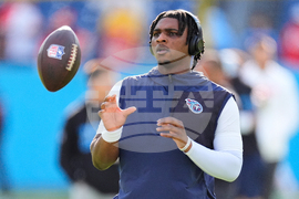 Chiefs Titans Football