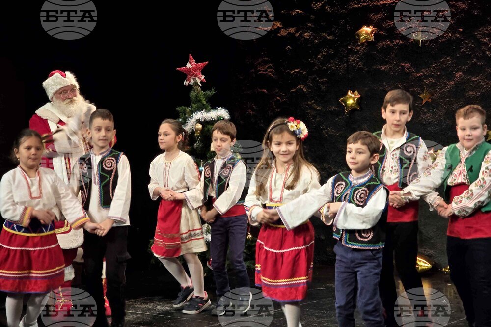 Гърция - Българско неделно училище „Паисий Хилендарски" - коледно тържество