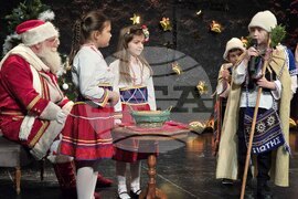 Гърция - Българско неделно училище „Паисий Хилендарски" - коледно тържество