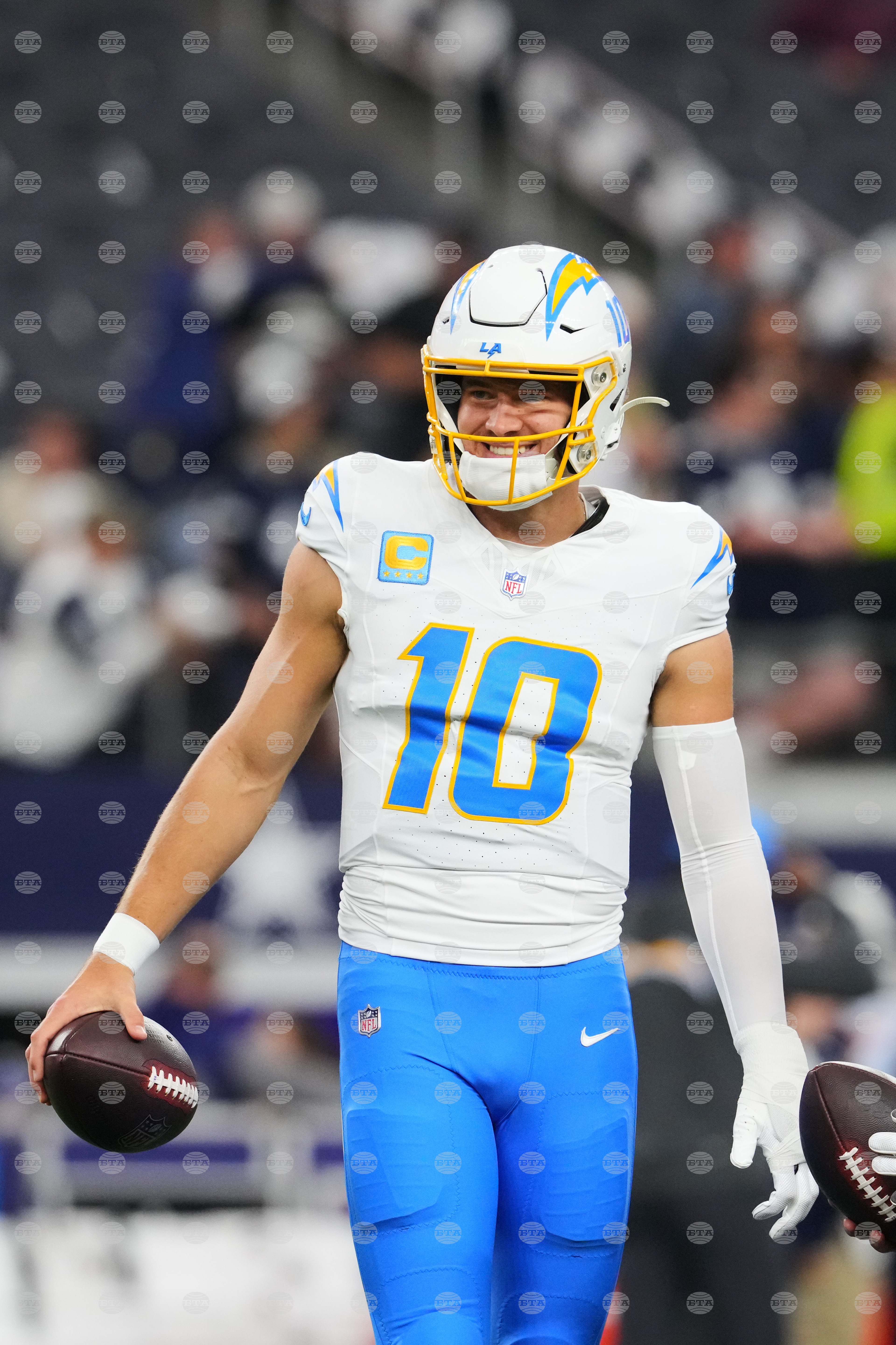 Chargers Cowboys Football