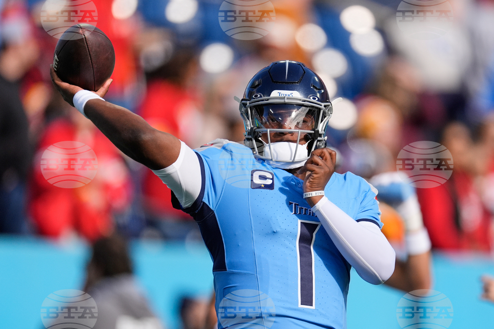 Chiefs Titans Football