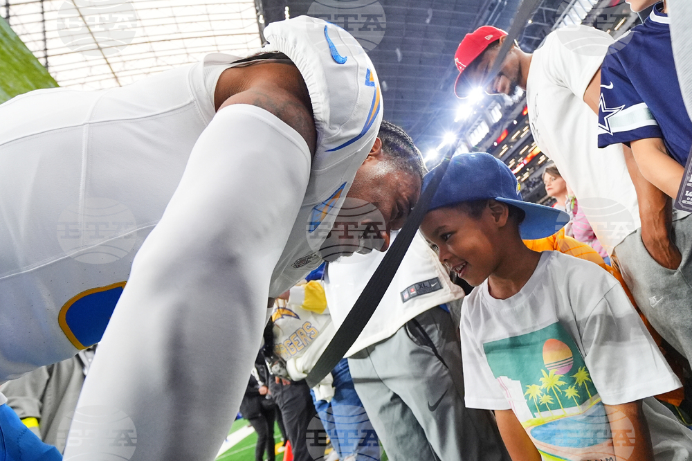 Chargers Cowboys Football