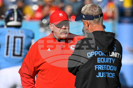 Chiefs Titans Football