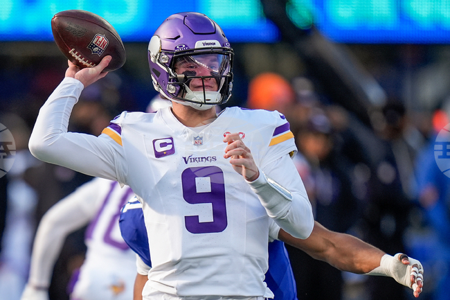 Vikings Giants Football