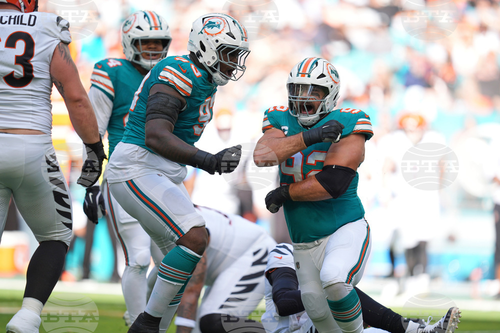 Bengals Dolphins Football