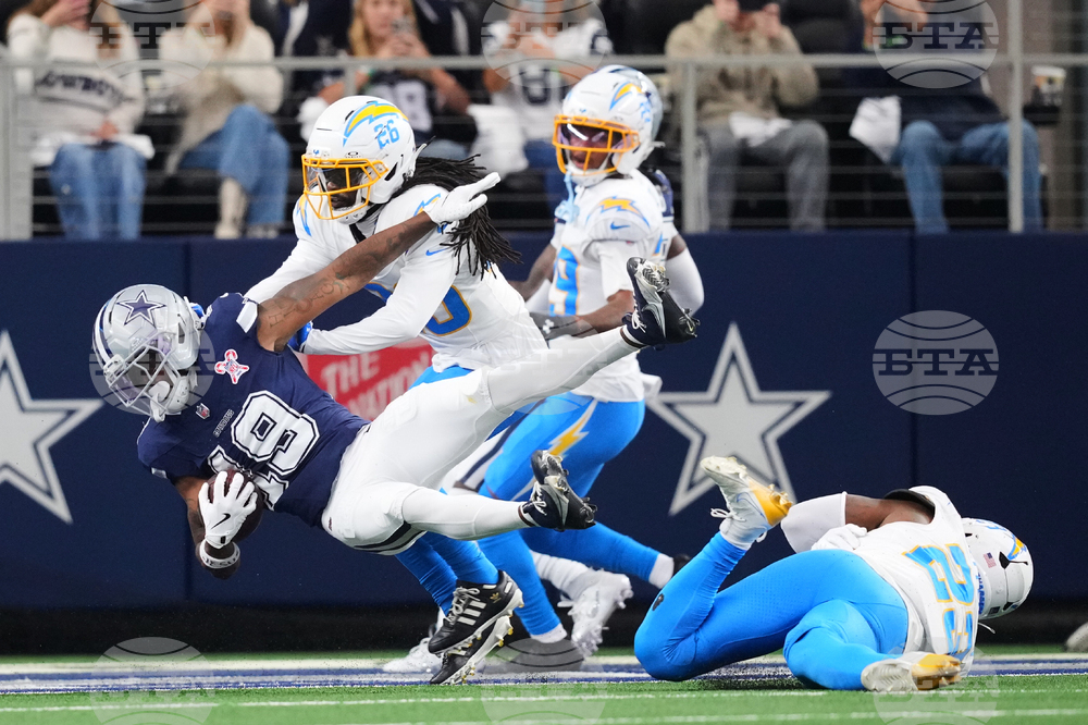 APTOPIX Chargers Cowboys Football