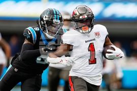 Buccaneers Panthers Football