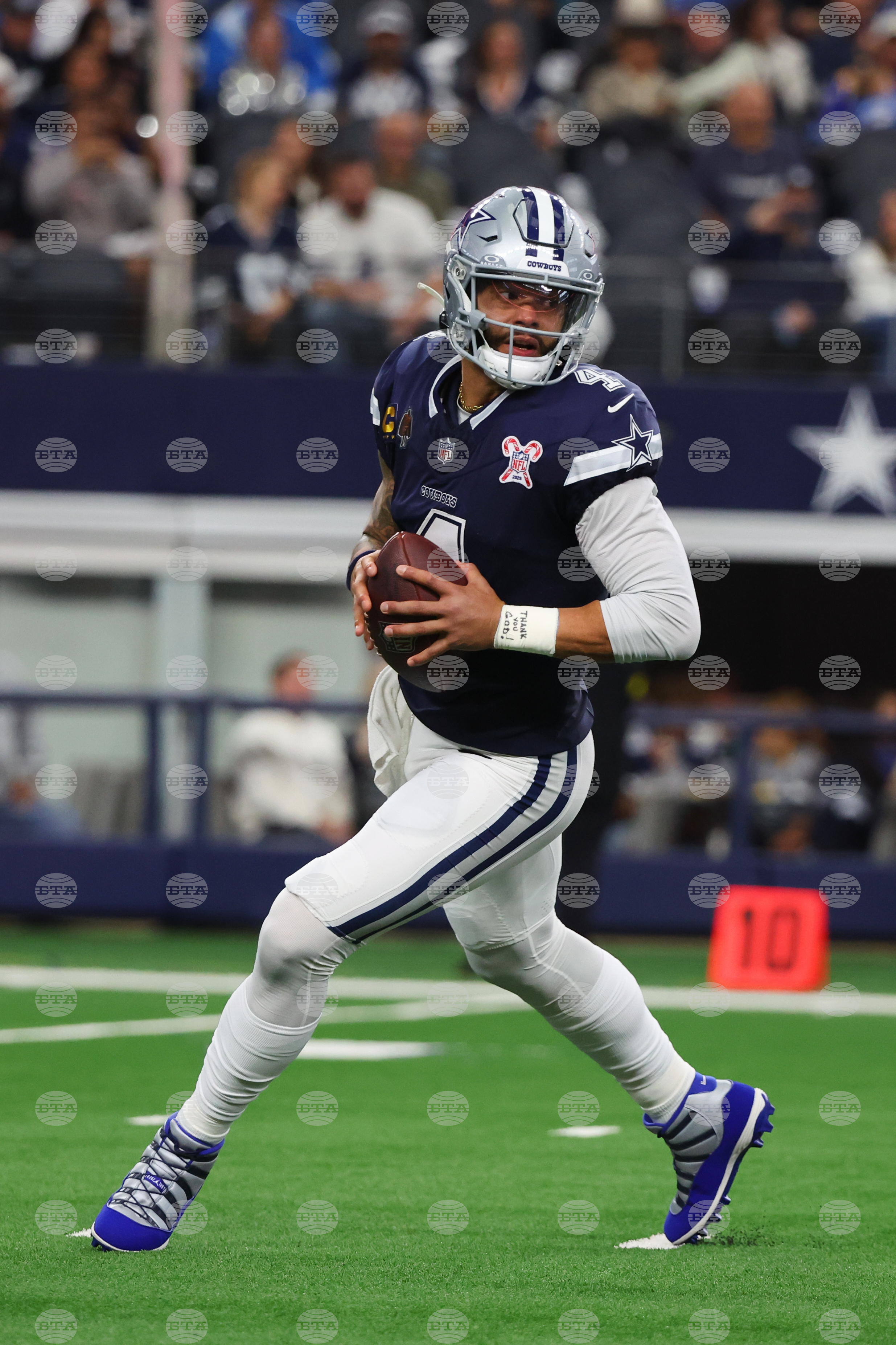 Chargers Cowboys Football