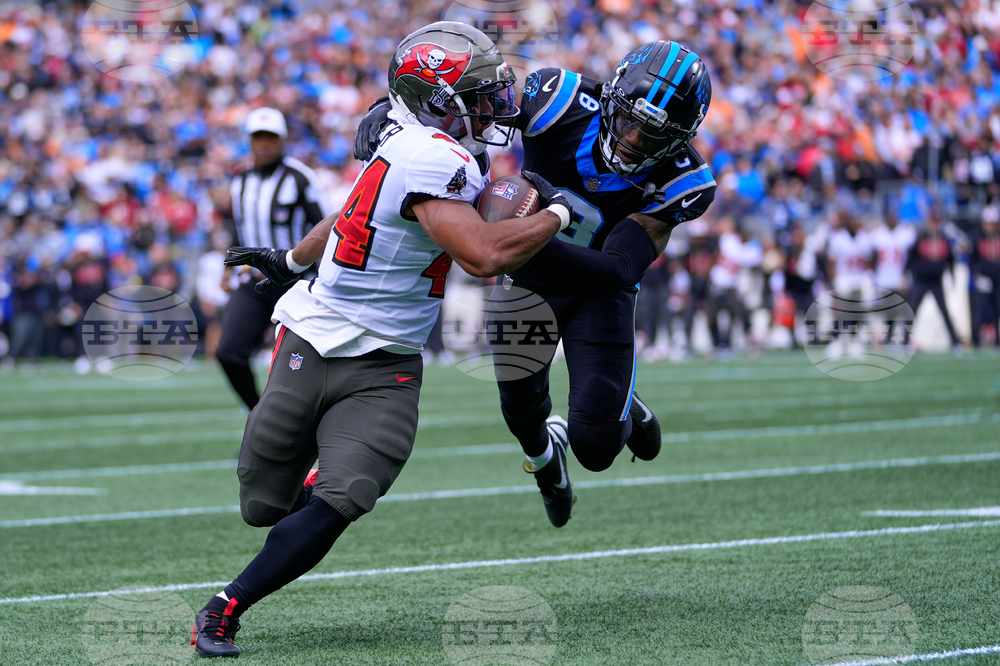 Buccaneers Panthers Football