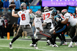 Buccaneers Panthers Football