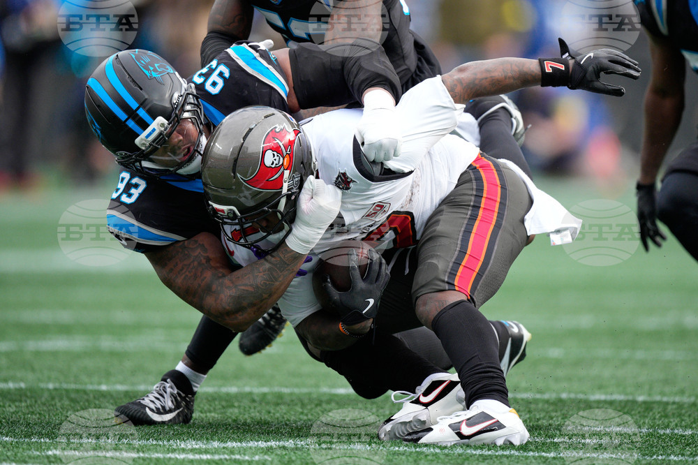 Buccaneers Panthers Football